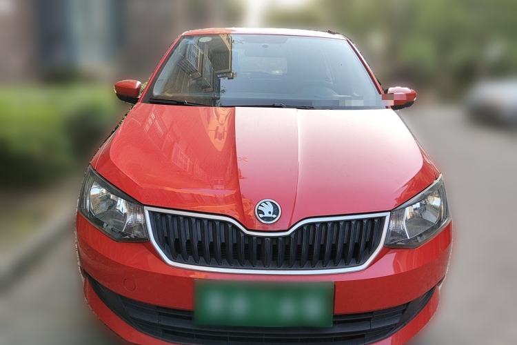 Used Skoda Fabia 2017 1.4L Automatic Car Enjoy Edition Front