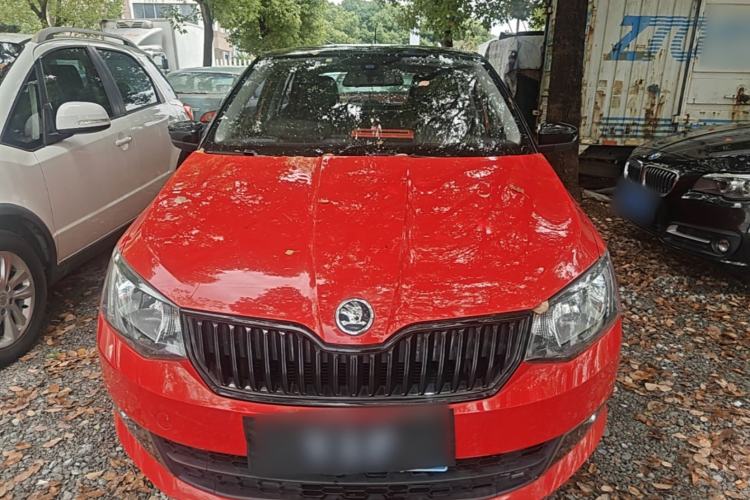 Used Skoda Fabia 2017 1.6L Automatic Sport Edition Front