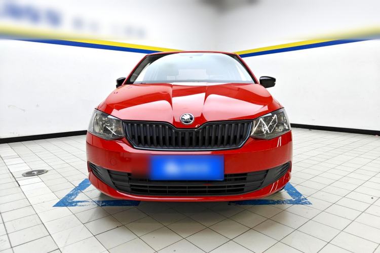 Used Skoda Fabia 2017 1.4L Automatic Car Enjoy Edition Front