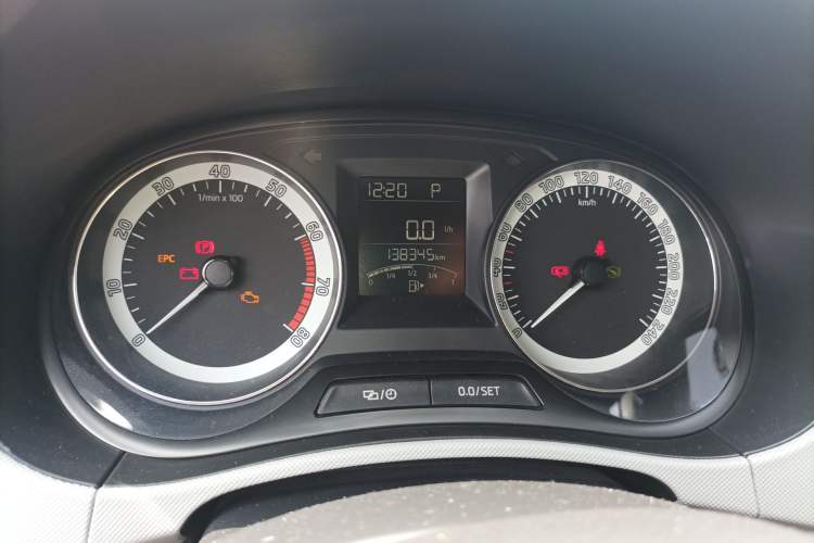 Used Skoda Fabia 2017 1.6L Automatic Chuanxing Edition Instrument Cluster