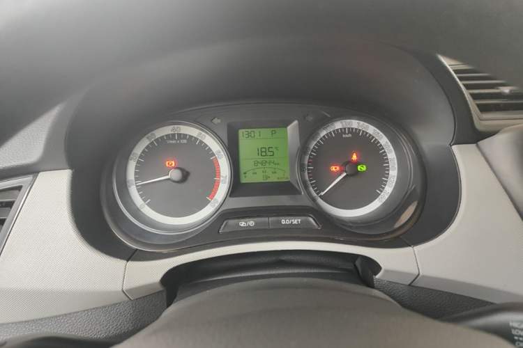 Used Skoda Fabia 2017 1.4L Automatic Car Enjoy Edition Instrument Cluster