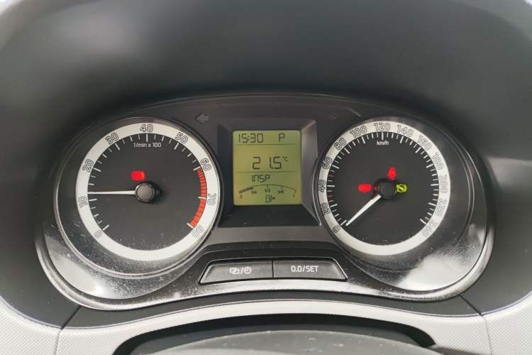 Used Skoda Fabia 2017 1.4L Automatic Car Enjoy Edition Instrument Cluster