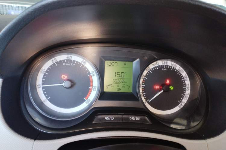 Used Skoda Fabia 2017 1.4L Automatic Car Enjoy Edition Instrument Cluster