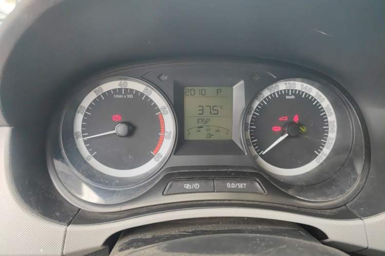 Used Skoda Fabia 2017 1.4L Automatic Car Enjoy Edition Instrument Cluster