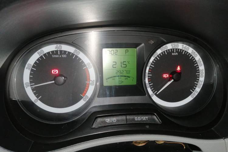 Used Skoda Fabia 2017 1.4L Automatic Car Enjoy Edition Instrument Cluster