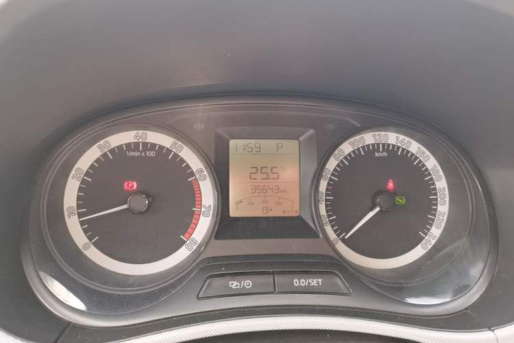 Used Skoda Fabia 2017 1.4L Automatic Car Enjoy Edition Instrument Cluster