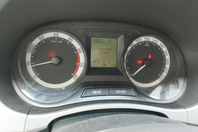 Used Skoda Fabia 2017 1.4L Automatic Car Enjoy Edition Instrument Cluster