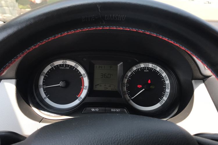 Used Skoda Fabia 2017 1.4L Automatic Car Enjoy Edition Interior 7