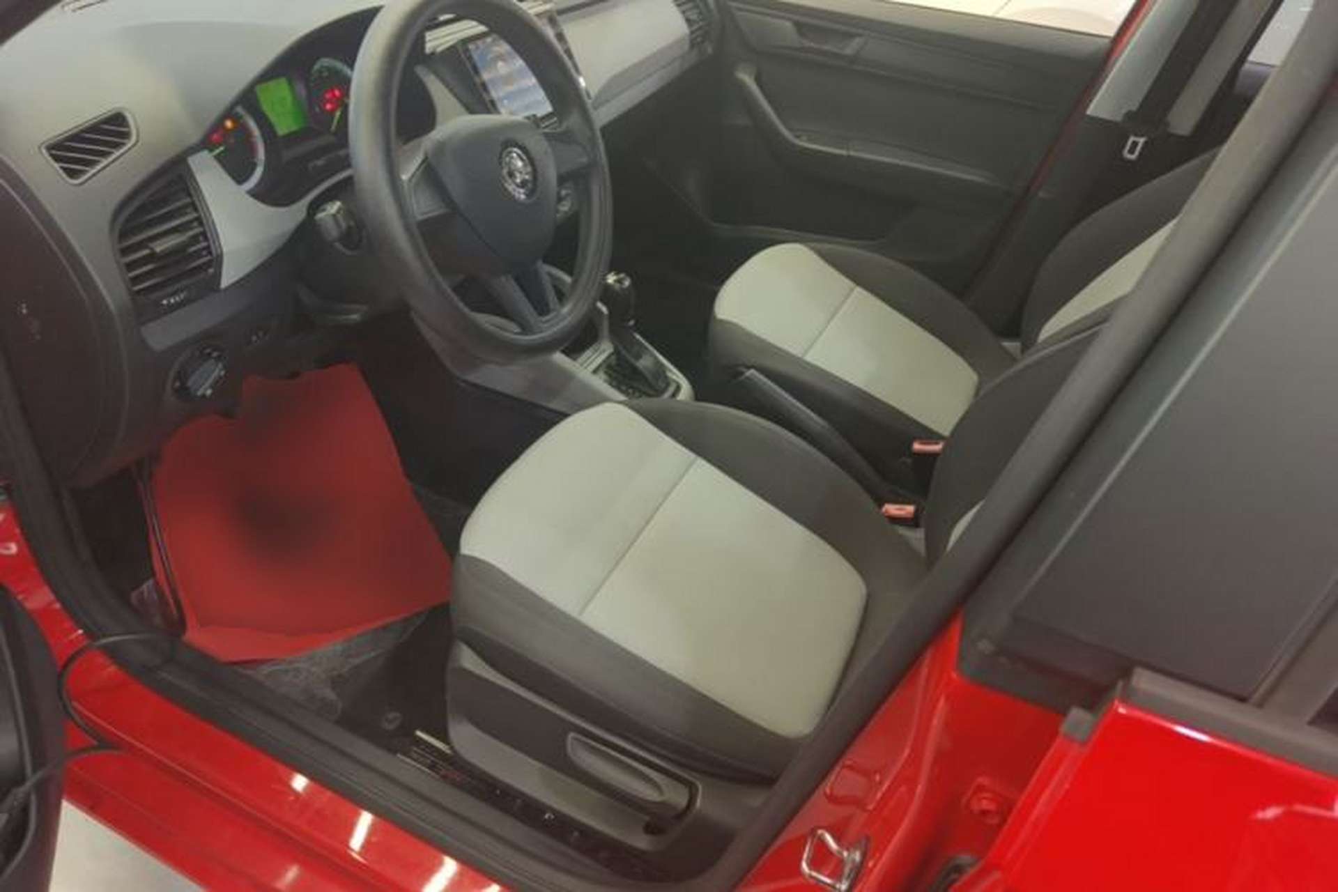Used Skoda Fabia 2017 1.4L Automatic Car Enjoy Edition Left Front Seat