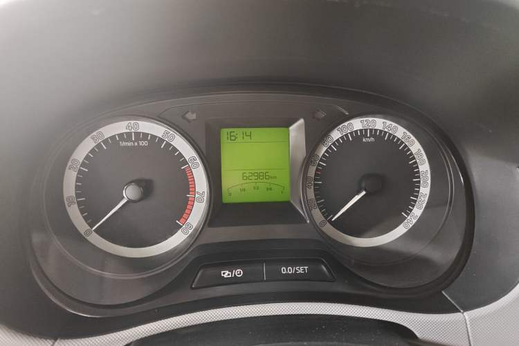 Used Skoda Fabia 2017 1.4L Automatic Car Enjoy Edition Odometer Close Up