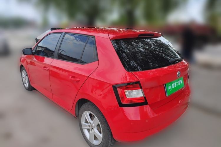 Used Skoda Fabia 2017 1.4L Automatic Car Enjoy Edition Rear Left 45 Deg