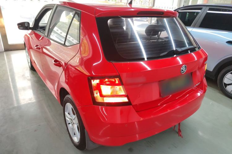 Used Skoda Fabia 2017 1.4L Automatic Car Enjoy Edition Rear Left 45 Deg