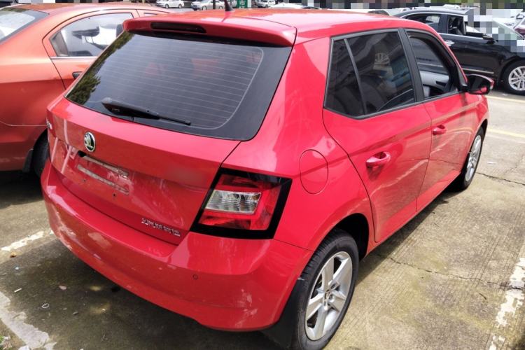 Used Skoda Fabia 2017 1.4L Automatic Car Enjoy Edition Rear Right 45 Deg