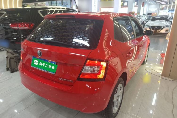 Used Skoda Fabia 2017 1.4L Automatic Car Enjoy Edition Rear Right 45 Deg