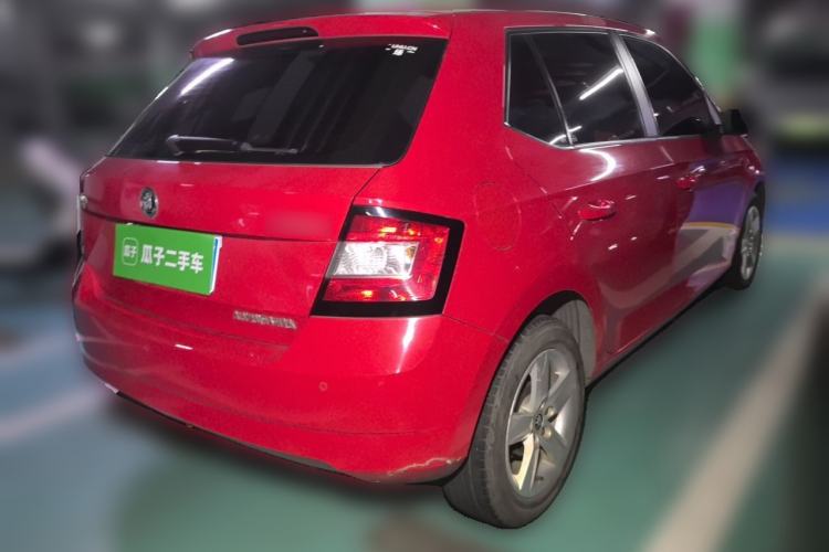 Used Skoda Fabia 2017 1.4L Automatic Car Enjoy Edition Rear Right 45 Deg