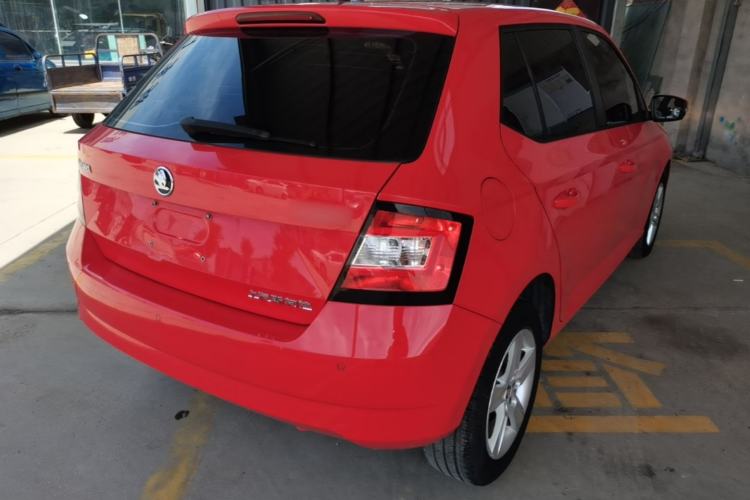 Used Skoda Fabia 2017 1.4L Automatic Car Enjoy Edition Rear Right 45 Deg