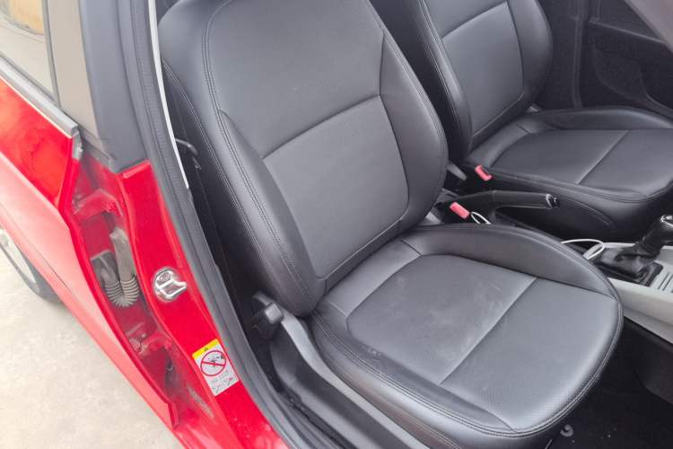 Used Skoda Fabia 2017 1.4L Automatic Car Enjoy Edition Right Front Seat