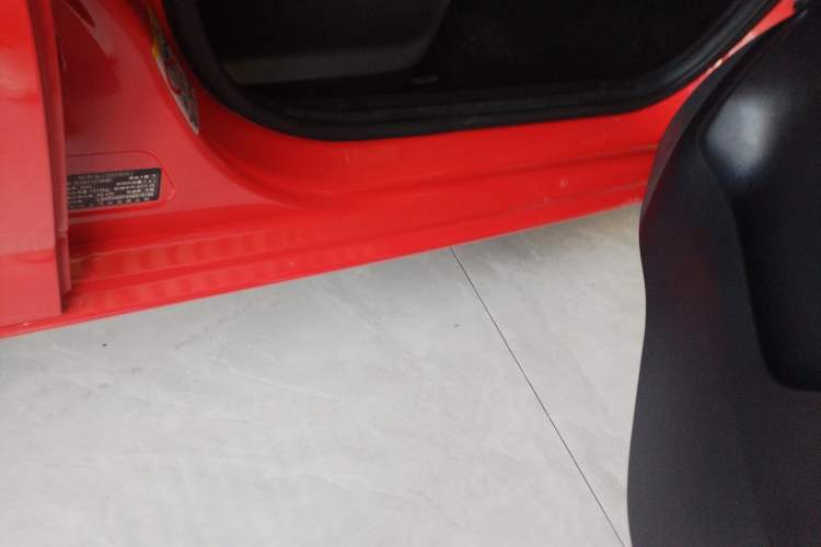 Used Skoda Fabia 2017 1.4L Automatic Car Enjoy Edition Right Side Sill