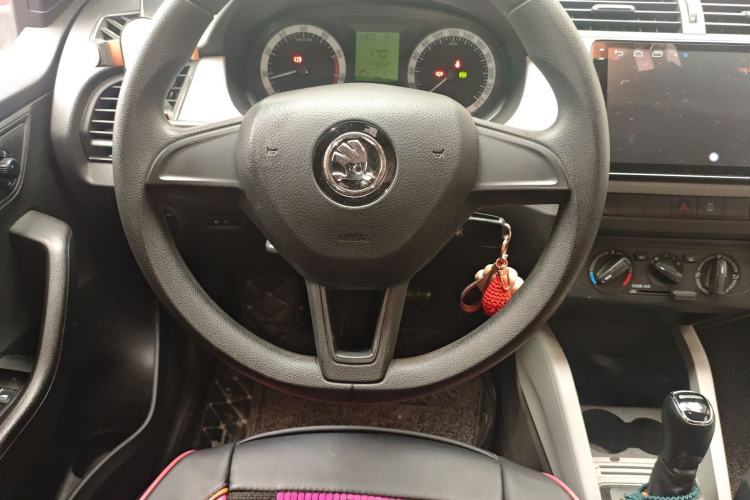Used Skoda Fabia 2017 1.4L Automatic Car Enjoy Edition Steering Wheel
