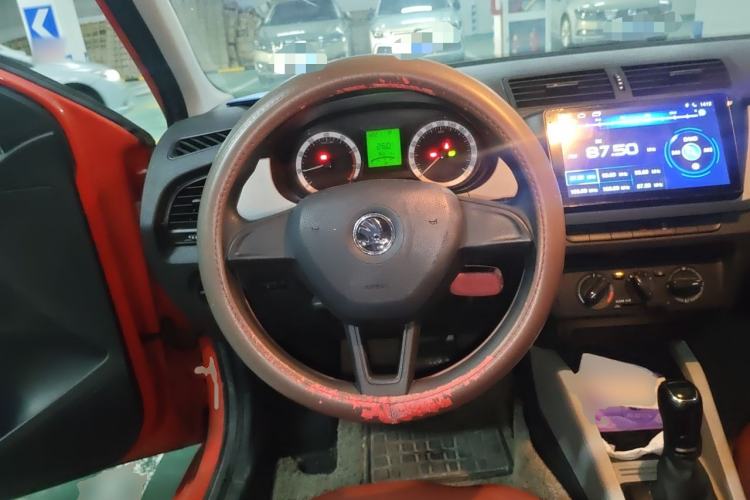 Used Skoda Fabia 2017 1.4L Automatic Car Enjoy Edition Steering Wheel