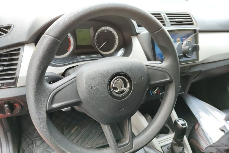 Used Skoda Fabia 2017 1.4L Automatic Car Enjoy Edition Steering Wheel