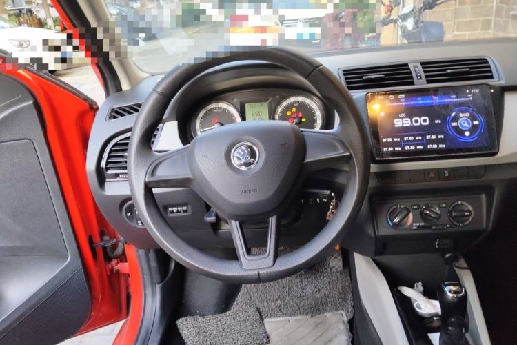 Used Skoda Fabia 2017 1.4L Automatic Car Enjoy Edition Steering Wheel