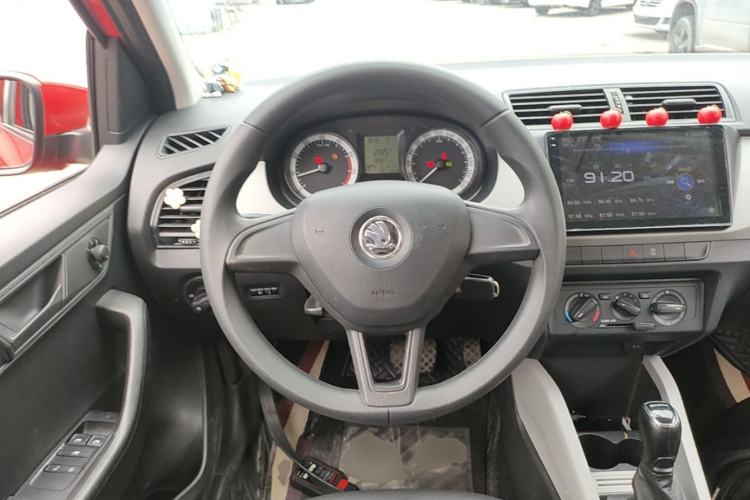 Used Skoda Fabia 2017 1.4L Automatic Car Enjoy Edition Steering Wheel