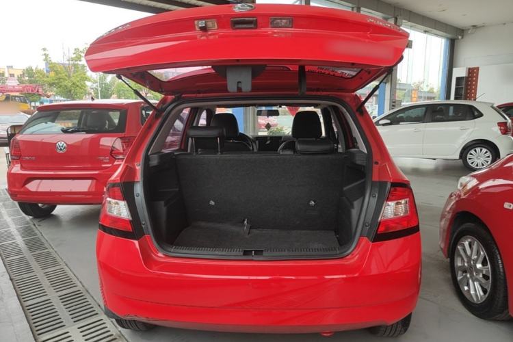 Used Skoda Fabia 2017 1.4L Automatic Car Enjoy Edition Trunk