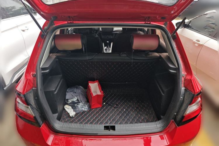 Used Skoda Fabia 2017 1.4L Automatic Car Enjoy Edition Trunk