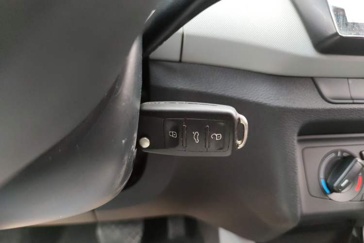 Used Skoda Fabia 2017 1.4L Automatic Car Enjoy Edition Vehicle Key
