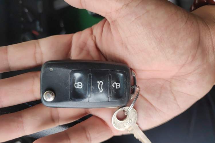 Used Skoda Fabia 2017 1.4L Automatic Car Enjoy Edition Vehicle Key