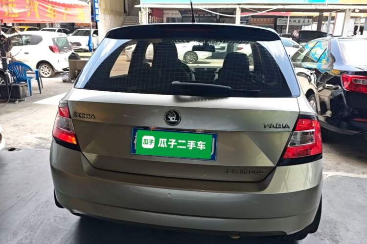 Used Skoda Fabia 2017 1.6L Automatic Chuanxing Edition Rear