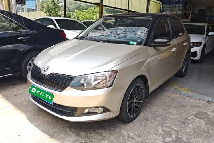 Używany Skoda Fabia 2017 1.6L Automatic Chuanxing Edition Guazi used car, China used car export, Used car for sale, Used cars, Cheapest cars for sale