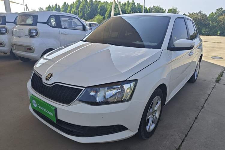 Used Skoda Fabia 2017 1.4L Automatic Car Enjoy Edition Guazi used car, China used car export, Used car for sale, Used cars, Cheapest cars for sale