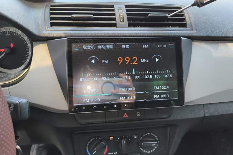 Used Skoda Fabia 2017 1.4L Automatic Car Enjoy Edition Audio And AC Panel