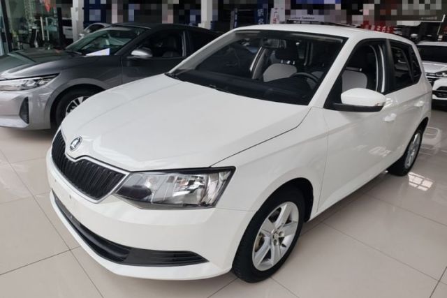 Used Skoda Fabia 2017 1.4L Automatic Car Enjoy Edition