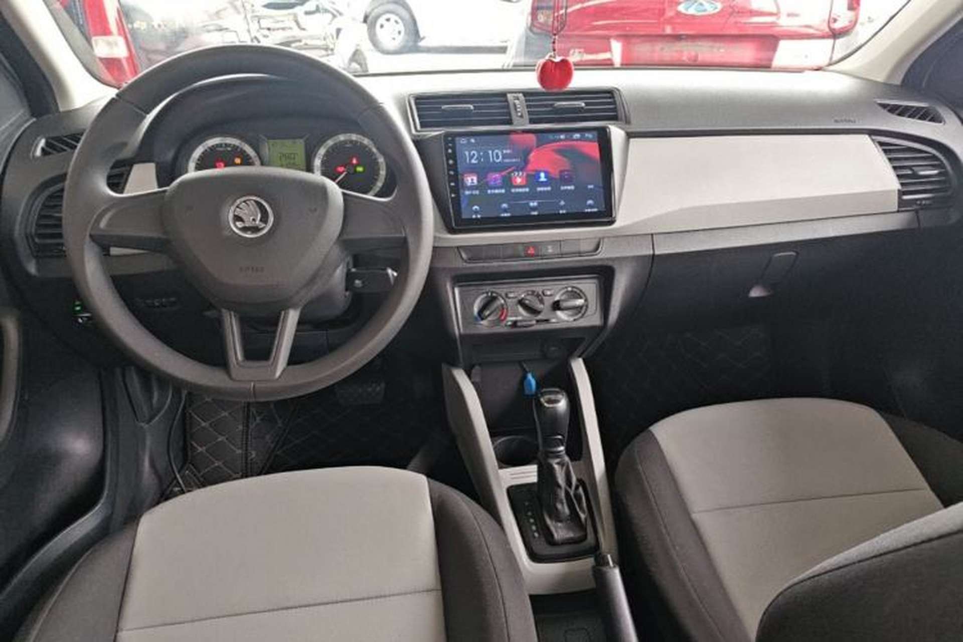 Used Skoda Fabia 2017 1.4L Automatic Car Enjoy Edition Center Console