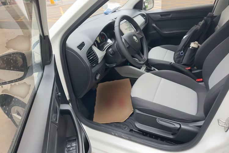 Used Skoda Fabia 2017 1.4L Automatic Car Enjoy Edition Driver Seat