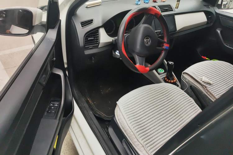 Used Skoda Fabia 2017 1.4L Automatic Car Enjoy Edition Driver Seat