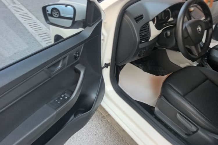 Used Skoda Fabia 2017 1.4L Automatic Car Enjoy Edition Driver Seat