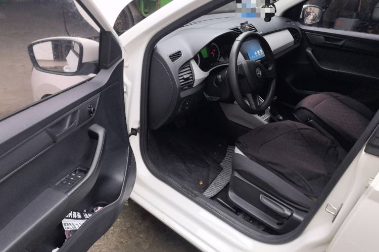 Used Skoda Fabia 2017 1.4L Automatic Car Enjoy Edition Driver Seat