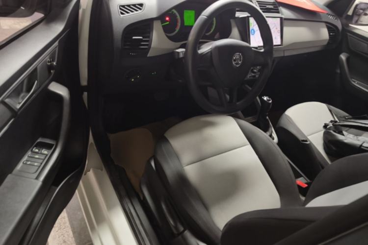 Used Skoda Fabia 2017 1.4L Automatic Car Enjoy Edition Driver Seat