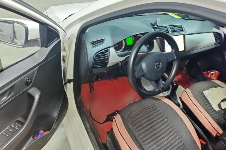 Used Skoda Fabia 2017 1.4L Automatic Car Enjoy Edition Driver Seat