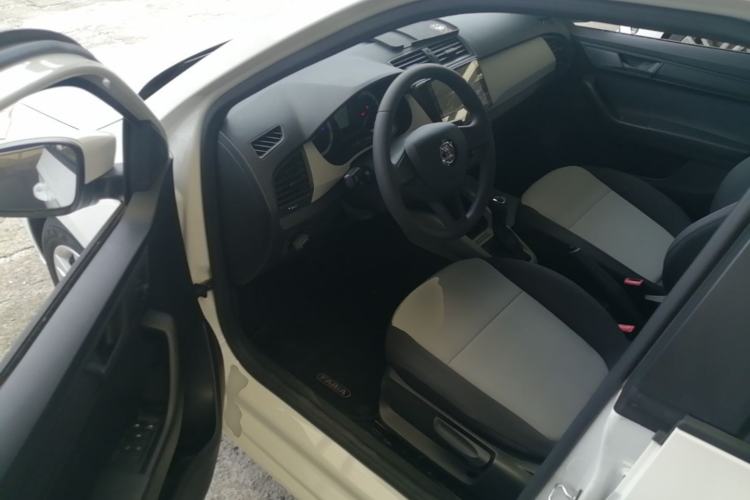 Used Skoda Fabia 2017 1.4L Automatic Car Enjoy Edition Driver Seat