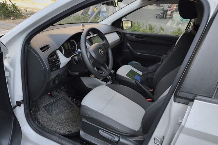 Used Skoda Fabia 2017 1.4L Automatic Car Enjoy Edition Driver Seat