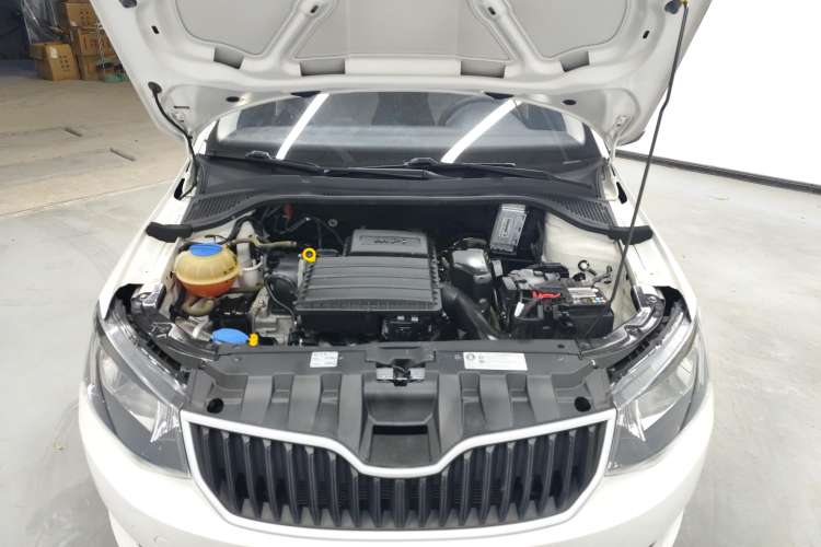 Used Skoda Fabia 2017 1.4L Automatic Car Enjoy Edition Engine Bay