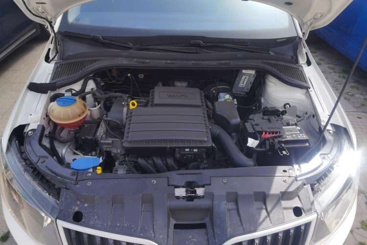 Used Skoda Fabia 2017 1.4L Automatic Car Enjoy Edition Engine Bay