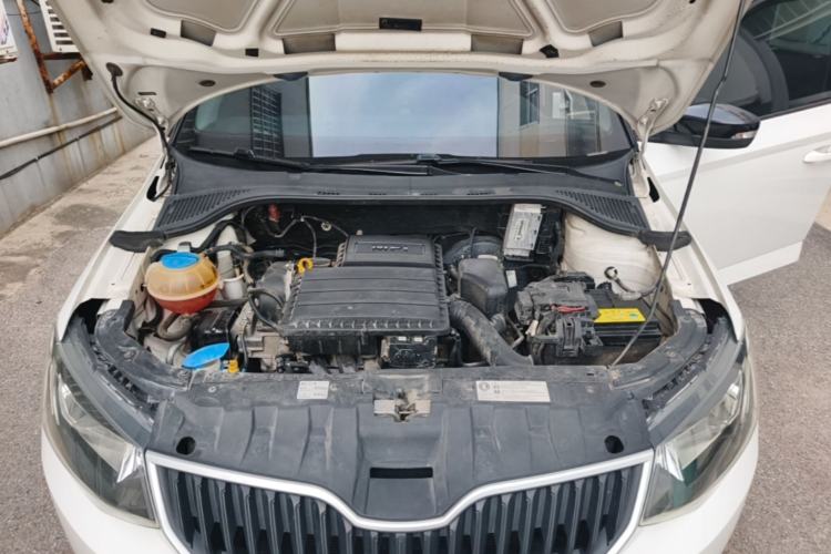 Used Skoda Fabia 2017 1.4L Automatic Car Enjoy Edition Engine Bay