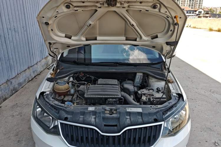 Used Skoda Fabia 2017 1.4L Automatic Car Enjoy Edition Engine Bay