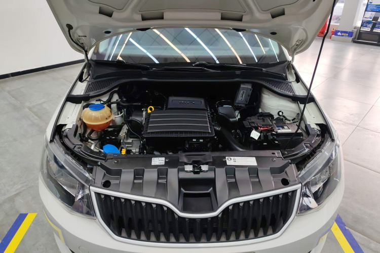 Used Skoda Fabia 2017 1.4L Automatic Car Enjoy Edition Engine Bay